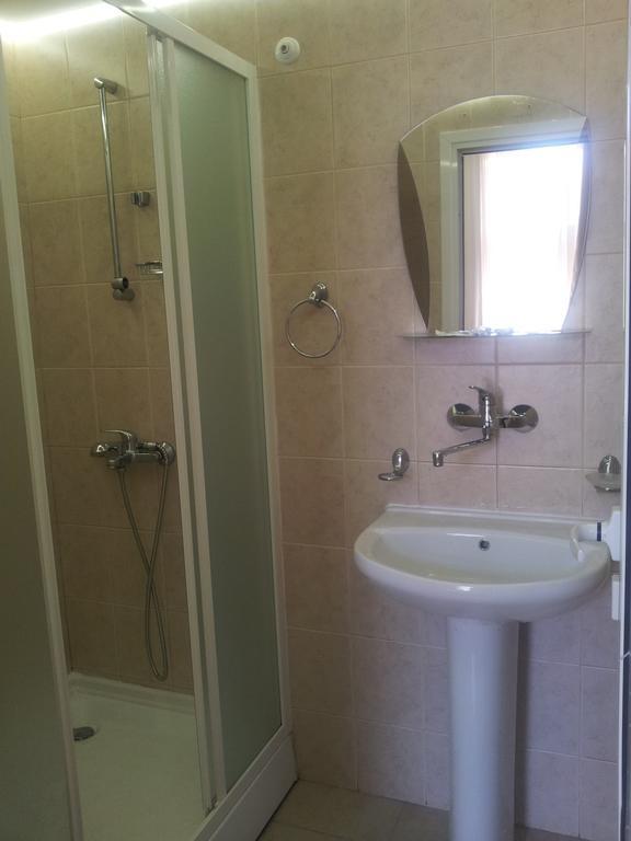 Hotel Alabin Central Sofia Room photo